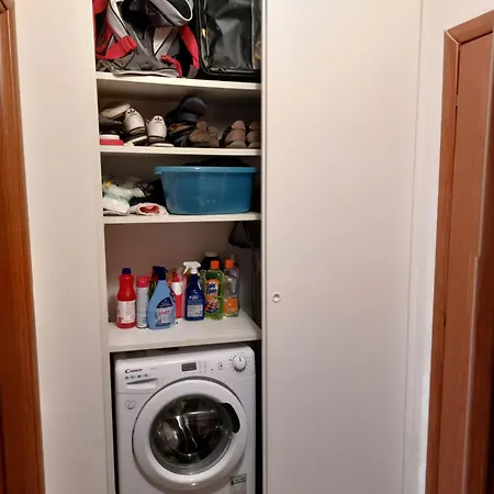アパート Deluxe Appartament 100 M² For 4 People Near Racetrack