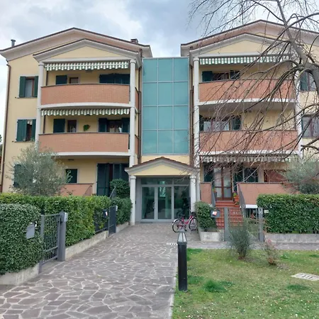 Deluxe Appartament 100 M² For 4 People Near Racetrack * Imola